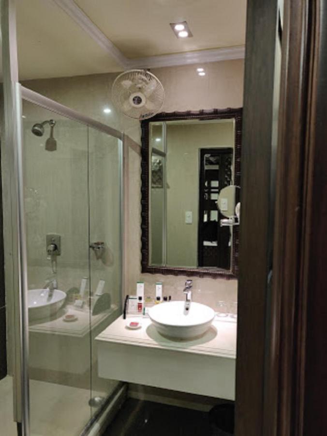 Mayfair Convention Bhuvanesvar Kültér fotó