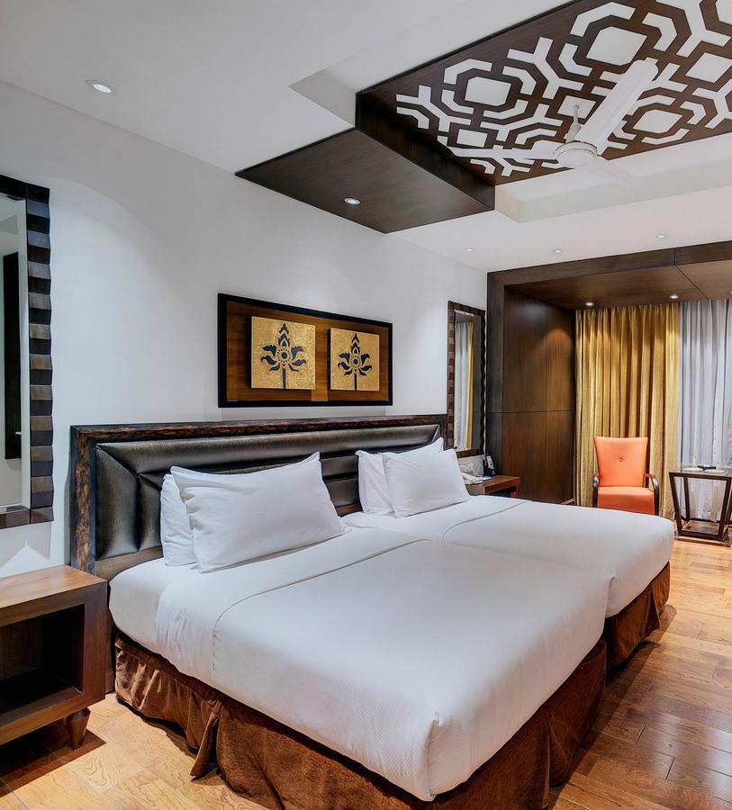 Mayfair Convention Bhuvanesvar Kültér fotó