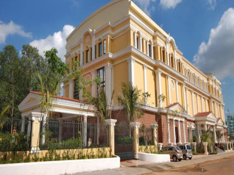 Mayfair Convention Bhuvanesvar Kültér fotó