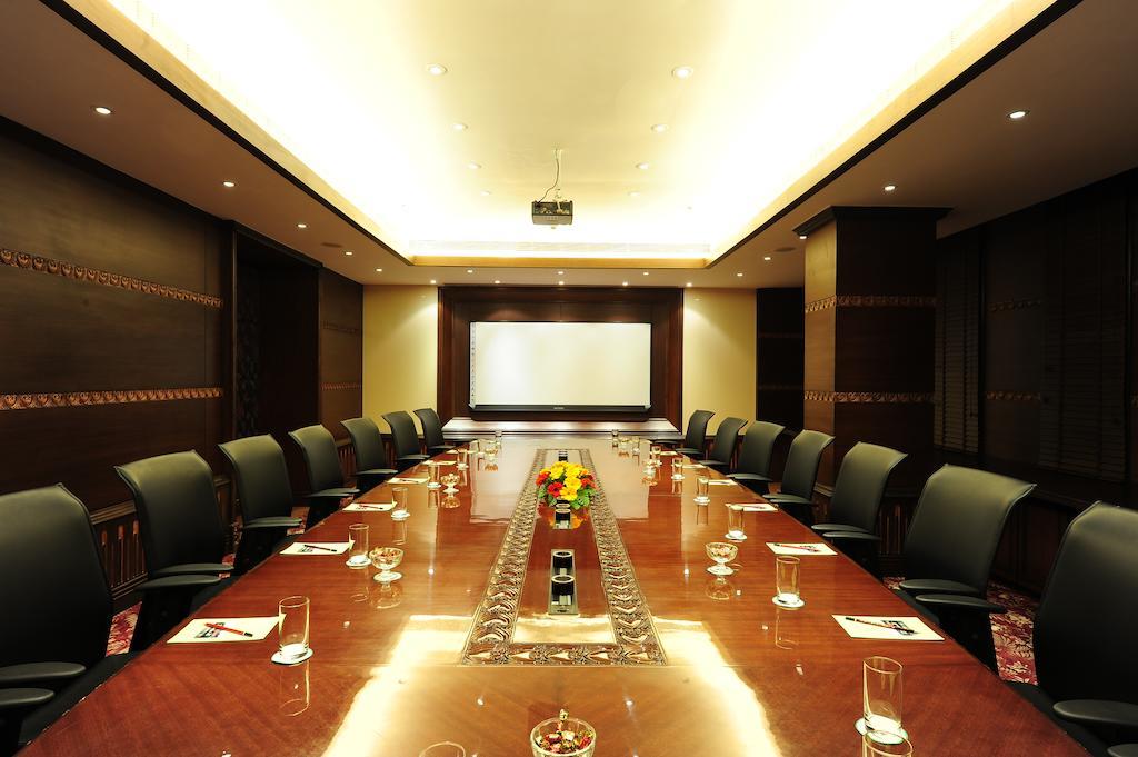 Mayfair Convention Bhuvanesvar Kültér fotó